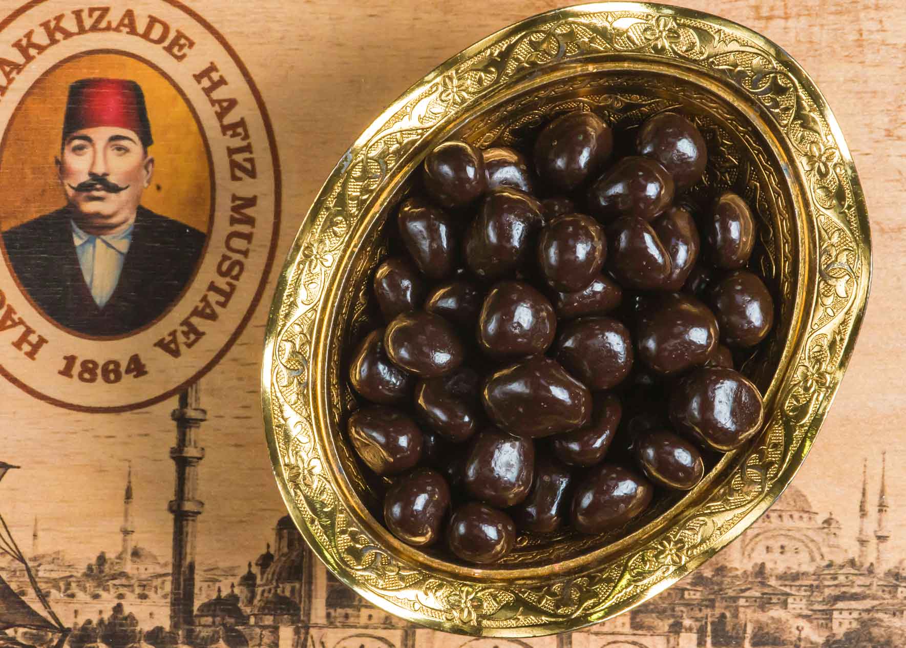 Bitter Cherry Dragee