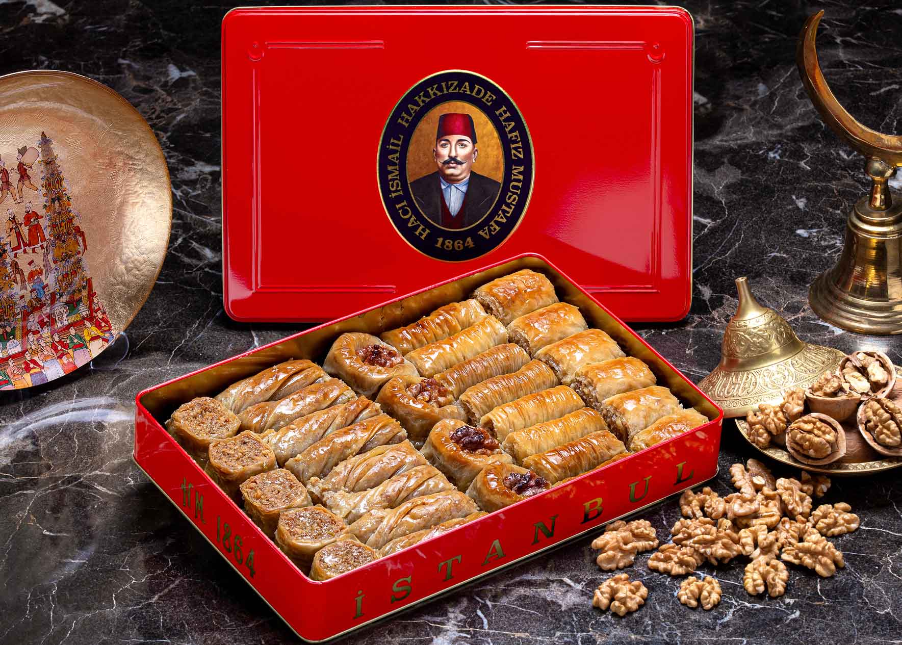 Walnut Mix Baklava L-Box 1