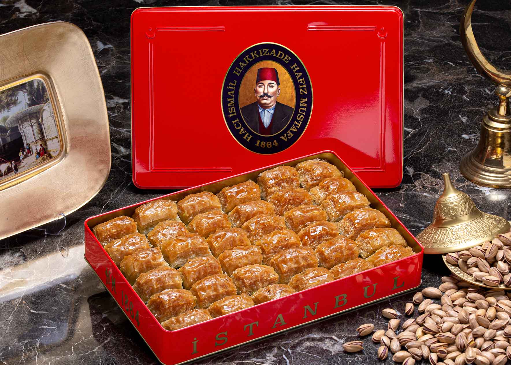 Pistachio Classic Baklava L-Box