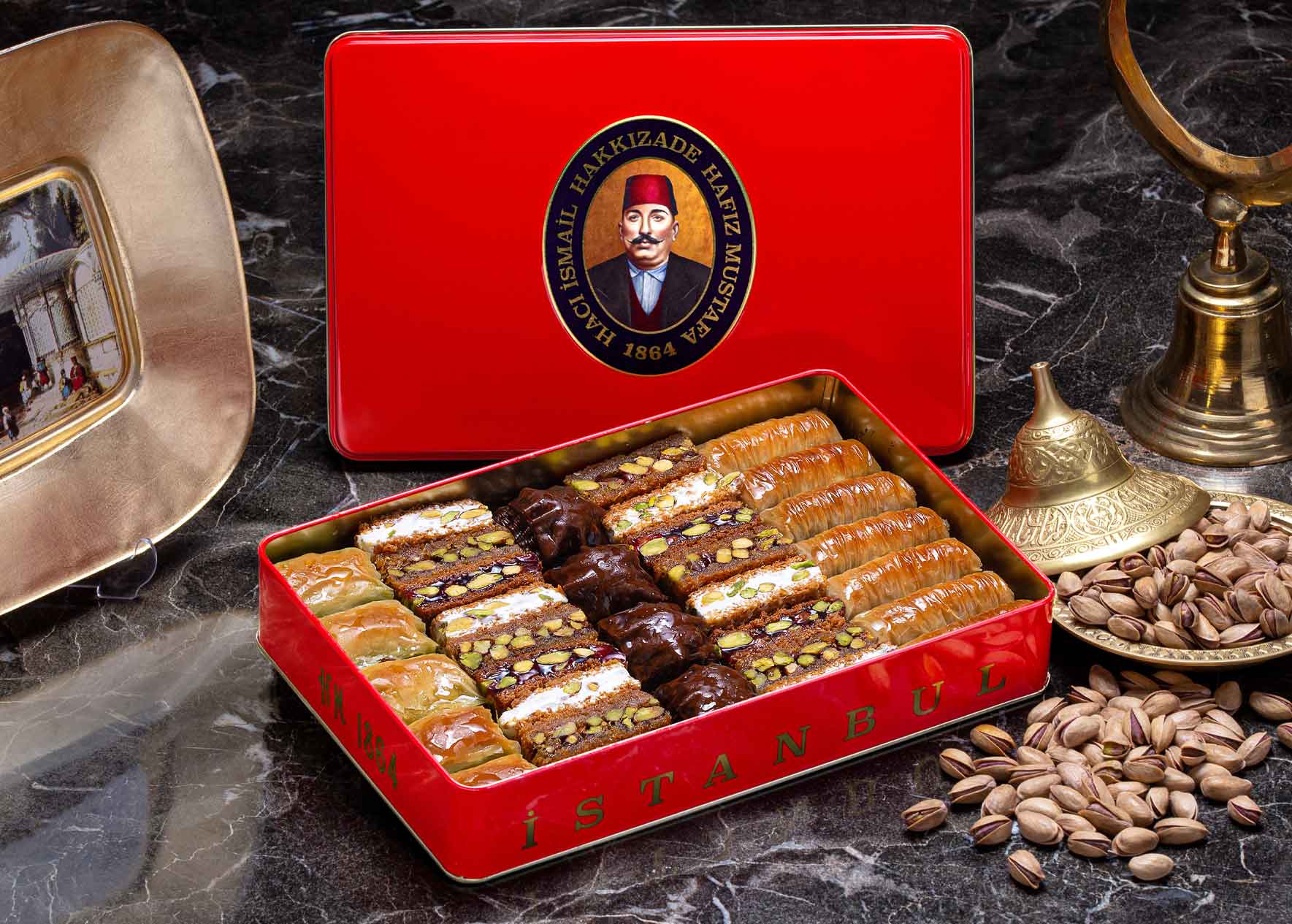 Pistachio Baklava and Ottoman Kadayif Mix M-Box