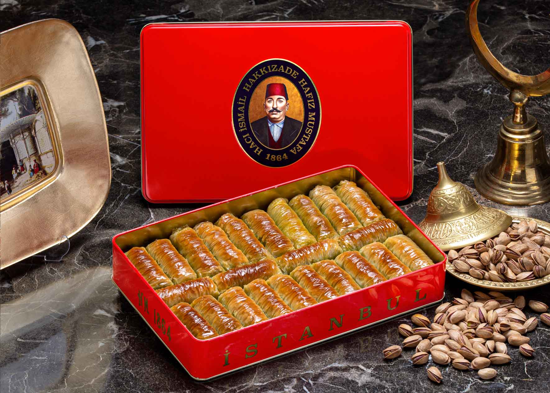Pistachio Twisted Roll Baklava M-Box